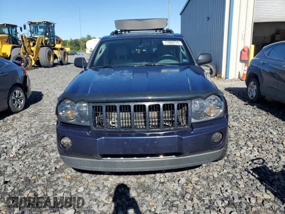 2006 Jeep Grand Cherokee Limited with VIN 1J4HR58N76C117985, listed as a Copart auction lot 71688775 with 200,000 mi miles and Salvage title. Bid and sale history available at DreamBid. Image 5.