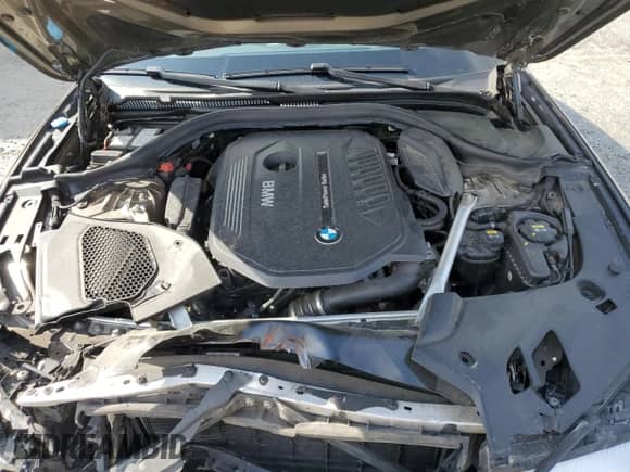 2019 BMW 5 Series 540i xDrive z VIN WBAJE7C52KG893057, wystawiony jako Copart lot #66627675 z przebiegiem Nie podano mil oraz Szkoda całkowita • Salvage title. Historia ofert i sprzedaży dostępna na DreamBid. Obrazek 11.