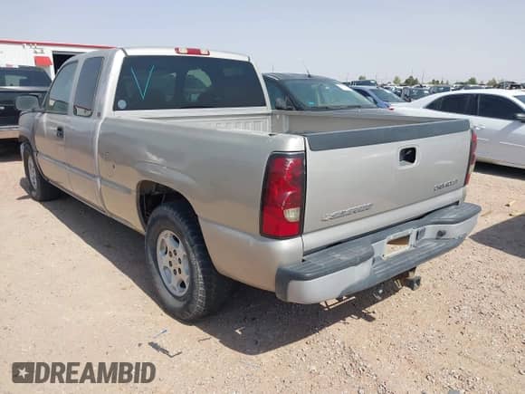 2004 Chevrolet Silverado 1500 with VIN 2GCEC19V141265666, listed as a IAAI auction lot 42490417 with Not provided miles and . Bid and sale history available at DreamBid. Image 3.