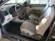 2008 Hyundai Accent GS z VIN KMHCM36C98U064395, wystawiony jako Copart lot #82670815 z przebiegiem 78 849 mil mil oraz Szkoda całkowita • Salvage title. Historia ofert i sprzedaży dostępna na DreamBid. Obrazek 7.