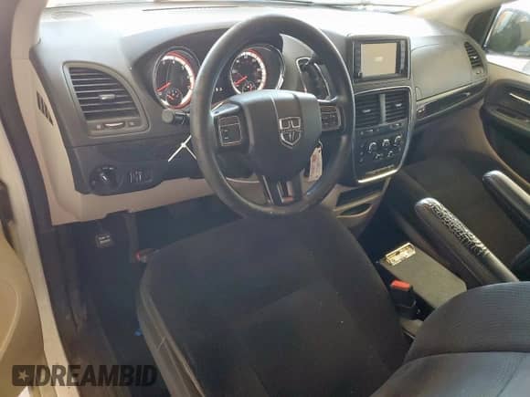 2018 Dodge Grand Caravan SE with VIN 2C4RDGBG0JR318559, listed as a Copart auction lot 67965755 with 312,674 mi miles and Clean title. Bid and sale history available at DreamBid. Image 8.