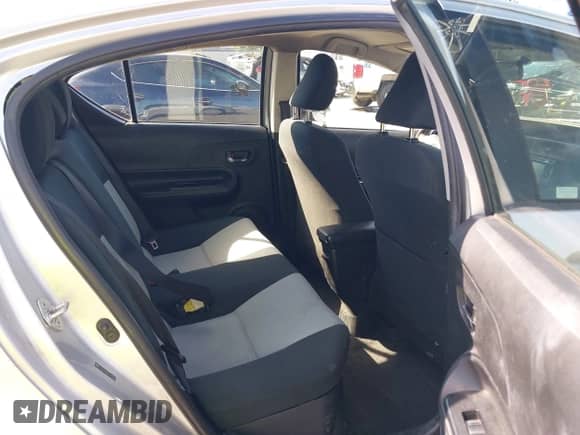 2016 Toyota Prius One z VIN JTDKDTB38G1137584, wystawiony jako IAAI lot #43451035 z przebiegiem 496 420 mil mil oraz . Historia ofert i sprzedaży dostępna na DreamBid. Obrazek 8.