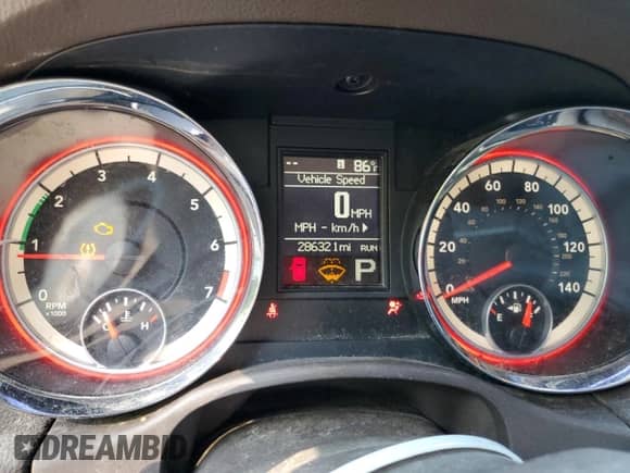 2013 Dodge Durango Crew with VIN 1C4RDHDG3DC680546, listed as a Copart auction lot 68221125 with 286,321 mi miles and Salvage title. Bid and sale history available at DreamBid. Image 9.
