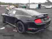2019 Ford Mustang GT z VIN 1FA6P8CF4K5124160, wystawiony jako IAAI lot #43291307 z przebiegiem 19 959 mil mil oraz . Historia ofert i sprzedaży dostępna na DreamBid. Obrazek 3.