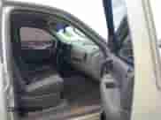 2009 GMC Sierra 1500 SL с VIN 3GTEC13C29G110873, выставлен на аукционе IAAI как лот 42114097 с пробегом 186 452 миль миль и . История ставок и продаж доступна на DreamBid. Изображение 5.