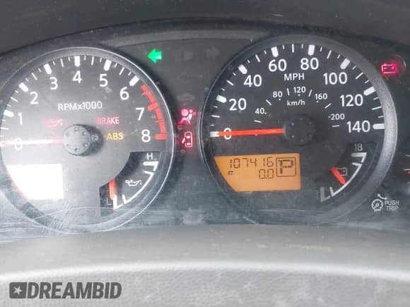 2018 Nissan Frontier SV z VIN 1N6AD0EV8JN732438, wystawiony jako IAAI lot #42597695 z przebiegiem 107 416 mil mil oraz . Historia ofert i sprzedaży dostępna na DreamBid. Obrazek 7.