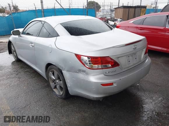2010 Lexus IS 350 C с VIN JTHFE2C20A2501463, выставлен на аукционе IAAI как лот 41562329 с пробегом 178 695 миль миль и . История ставок и продаж доступна на DreamBid. Изображение 3.