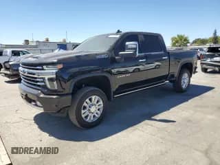 2021 Chevrolet Silverado 2500HD High Country with VIN 1GC4YREY5MF159760, listed as a Copart auction lot 67675194 with 25,098 mi miles and Clean title. Bid and sale history available at DreamBid. Image 1.