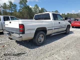 2001 Dodge 1500 с VIN 3B7HC13ZX1G221855, выставлен на аукционе Copart как лот 74005924 с пробегом 62 704 миль миль и Списание • Salvage title. История ставок и продаж доступна на DreamBid. Изображение 3.