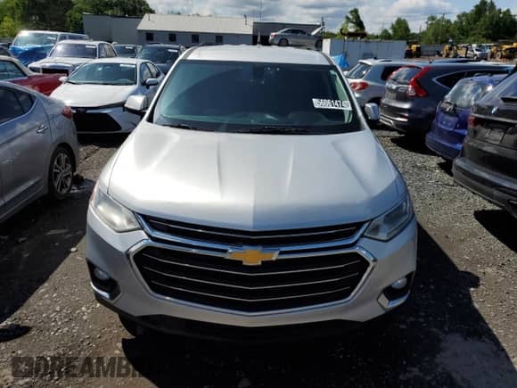2019 Chevrolet Traverse LT Cloth с VIN 1GNEVMKW6KJ260505, выставлен на аукционе Copart как лот 56061474 с пробегом 350 131 миль миль и Чистый • Clean title. История ставок и продаж доступна на DreamBid. Изображение 5.