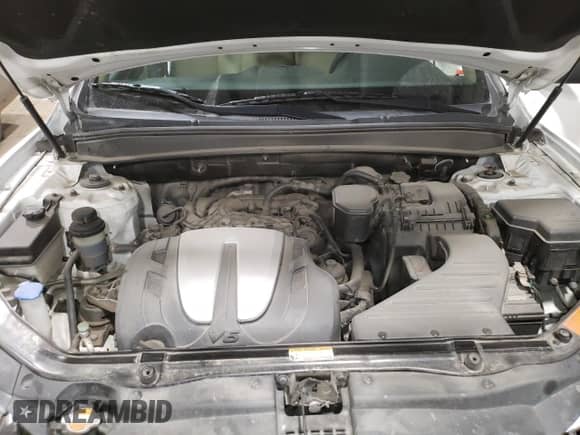 2012 Hyundai Santa Fe GLS с VIN 5XYZGDAG9CG105222, выставлен на аукционе Copart как лот 66408115 с пробегом 93 508 миль миль и Списание • Salvage title. История ставок и продаж доступна на DreamBid. Изображение 12.