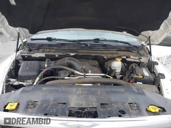 2019 Ram 1500 Express z VIN 1C6RR7KT5KS500926, wystawiony jako IAAI lot #41599373 z przebiegiem 108 928 mil mil oraz . Historia ofert i sprzedaży dostępna na DreamBid. Obrazek 10.