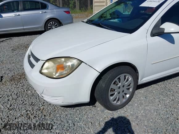 2010 Chevrolet Cobalt 1LT с VIN 1G1AD5F50A7212195, выставлен на аукционе IAAI как лот 43024126 с пробегом Не указан миль и . История ставок и продаж доступна на DreamBid. Изображение 6.