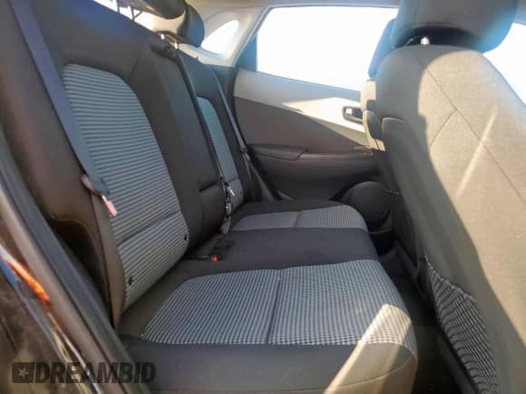 2020 Hyundai Kona SE с VIN KM8K12AA8LU518164, выставлен на аукционе Copart как лот 71189685 с пробегом 80 006 миль миль и Списание • Salvage title. История ставок и продаж доступна на DreamBid. Изображение 11.