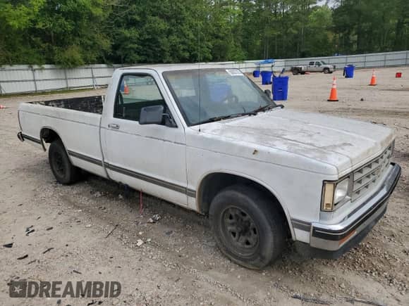 1987 Chevrolet S-10 2WD с VIN 1GCCS14R8H2104113, выставлен на аукционе Copart как лот 58087375 с пробегом 201 997 миль миль и Чистый • Clean title. История ставок и продаж доступна на DreamBid. Изображение 4.