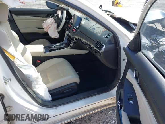 2019 Honda Accord Touring with VIN 1HGCV2F98KA010886, listed as a IAAI auction lot 41648451 with 93,959 mi miles and . Bid and sale history available at DreamBid. Image 5.