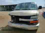 2009 Chevrolet Express Passenger с VIN 1GAHG39K691162400, выставлен на аукционе Copart как лот 69941455 с пробегом 93 557 миль миль и Списание • Salvage title. История ставок и продаж доступна на DreamBid. Изображение 14.