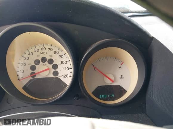 2008 Dodge Caliber SE with VIN 1B3HB28B78D610286, listed as a IAAI auction lot 43510653 with 208,119 mi miles and . Bid and sale history available at DreamBid. Image 7.