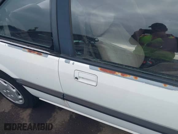 1989 Honda Accord с VIN 1HGCA6280KA014365, выставлен на аукционе IAAI как лот 42283209 с пробегом 140 861 миль миль и . История ставок и продаж доступна на DreamBid. Изображение 6.