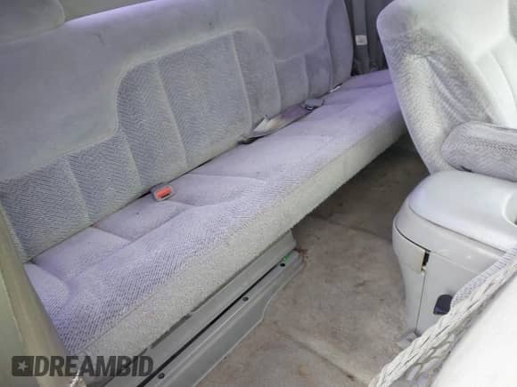 1997 Chevrolet Silverado 1500 с VIN 1GCEC19M4VE159235, выставлен на аукционе IAAI как лот 41584690 с пробегом 255 523 миль миль и . История ставок и продаж доступна на DreamBid. Изображение 8.