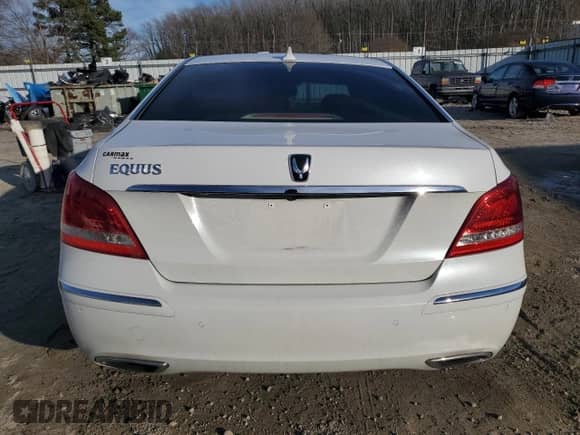 2013 Hyundai Equus Signature с VIN KMHGH4JH0DU063340, выставлен на аукционе Copart как лот 43609105 с пробегом 97 701 миль миль и Списание • Salvage title. История ставок и продаж доступна на DreamBid. Изображение 6.