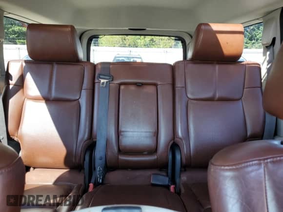 2006 Jeep Commander Limited с VIN 1J8HG58206C364209, выставлен на аукционе Copart как лот 69515845 с пробегом 149 198 миль миль и Списание • Salvage title. История ставок и продаж доступна на DreamBid. Изображение 10.