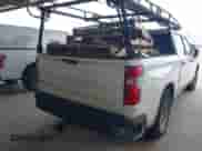 2021 Chevrolet Silverado 1500 Work Truck z VIN 1GCPWAEH8MZ240173, wystawiony jako IAAI lot #42667672 z przebiegiem 167 339 mil mil oraz . Historia ofert i sprzedaży dostępna na DreamBid. Obrazek 4.