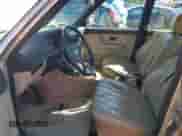 1988 BMW 5 Series 528e с VIN WBADK8302J9900401, выставлен на аукционе Copart как лот 82071165 с пробегом 335 581 миль миль и Чистый • Clean title. История ставок и продаж доступна на DreamBid. Изображение 7.