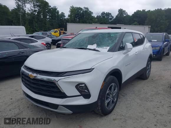 2025 Chevrolet Blazer LT z VIN 3GNKBCR49SS195786, wystawiony jako IAAI lot #42902656 z przebiegiem 2 929 mil mil oraz . Historia ofert i sprzedaży dostępna na DreamBid. Obrazek 17.