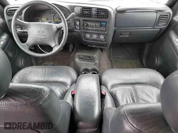 1998 Chevrolet Blazer LS with VIN 1GNCS13W8W2286004, listed as a Copart auction lot 55123135 with 182,347 mi miles and Salvage title. Bid and sale history available at DreamBid. Image 8.