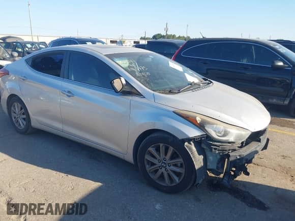 2015 Hyundai Elantra SE z VIN 5NPDH4AE4FH627775, wystawiony jako IAAI lot #43428079 z przebiegiem 144 665 mil mil oraz . Historia ofert i sprzedaży dostępna na DreamBid. Obrazek 1.