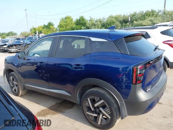 2025 Nissan Kicks SV with VIN 3N8AP6CA2SL300124, listed as a IAAI auction lot 42752323 with 15,976 mi miles and . Bid and sale history available at DreamBid. Image 15.