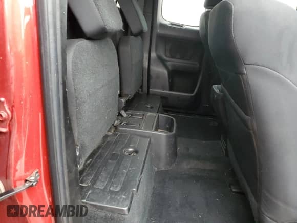 2022 Toyota Tacoma SR z VIN 3TYSZ5AN7NT097311, wystawiony jako Copart lot #58397415 z przebiegiem 64 409 mil mil oraz Szkoda całkowita • Salvage title. Historia ofert i sprzedaży dostępna na DreamBid. Obrazek 10.