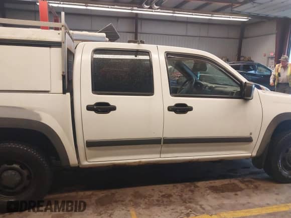 2008 Chevrolet Colorado 1LT с VIN 1GCDT33E388185787, выставлен на аукционе IAAI как лот 43479030 с пробегом 319 612 миль миль и . История ставок и продаж доступна на DreamBid. Изображение 13.