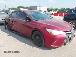 2016 Toyota Camry XLE с VIN 4T1BF1FK4GU605739, выставлен на аукционе IAAI как лот 43224213 с пробегом 182 485 миль миль и . История ставок и продаж доступна на DreamBid. Изображение 1.