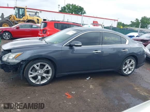 2012 Nissan Maxima S с VIN 1N4AA5AP2CC838632, выставлен на аукционе IAAI как лот 42517866 с пробегом 174 561 миль миль и . История ставок и продаж доступна на DreamBid. Изображение 15.