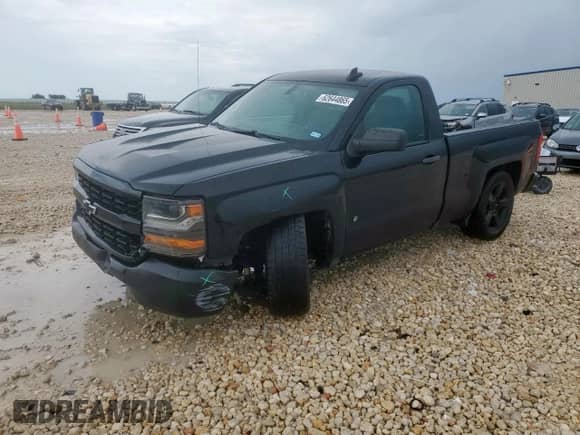 2017 Chevrolet Silverado 1500 Work Truck с VIN 1GCNCNEC1HZ406910, выставлен на аукционе Copart как лот 62644865 с пробегом 123 303 миль миль и Списание • Salvage title. История ставок и продаж доступна на DreamBid. Изображение 1.