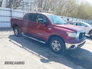 2007 Toyota Tundra SR5 with VIN 5TBDV54117S487602, listed as a IAAI auction lot 42106287 with 214,725 mi miles and . Bid and sale history available at DreamBid. Image 1.