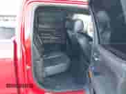 2014 GMC Sierra 1500 SLT z VIN 3GTU2VEC7EG314758, wystawiony jako IAAI lot #43272745 z przebiegiem 265 796 mil mil oraz . Historia ofert i sprzedaży dostępna na DreamBid. Obrazek 8.