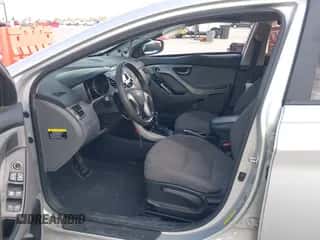 2015 Hyundai Elantra SE with VIN 5NPDH4AE5FH616560, listed as a IAAI auction lot 43302715 with 181,440 mi miles and . Bid and sale history available at DreamBid. Image 5.