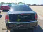 2014 Chrysler 300 с VIN 2C3CCARG4EH103827, выставлен на аукционе IAAI как лот 42700540 с пробегом 97 290 миль миль и . История ставок и продаж доступна на DreamBid. Изображение 16.