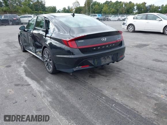 2020 Hyundai Sonata Limited z VIN 5NPEH4J28LH027153, wystawiony jako IAAI lot #43192601 z przebiegiem 57 633 mil mil oraz . Historia ofert i sprzedaży dostępna na DreamBid. Obrazek 3.