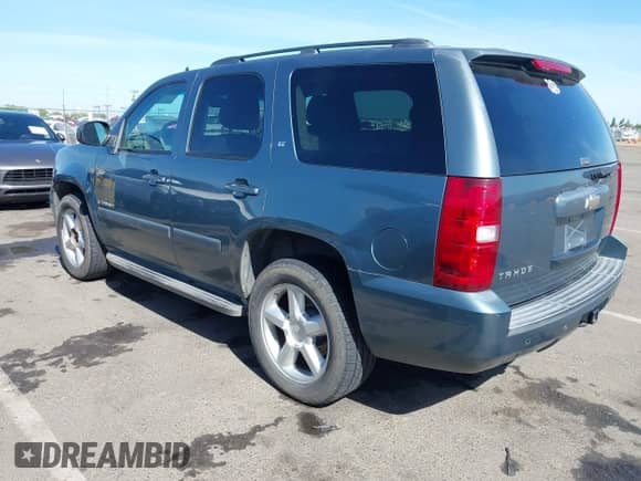 2008 Chevrolet Tahoe LTZ с VIN 1GNFC13J48R169545, выставлен на аукционе IAAI как лот 42211898 с пробегом 230 804 миль миль и . История ставок и продаж доступна на DreamBid. Изображение 3.