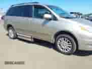 2010 Toyota Sienna XLE с VIN 5TDYK4CC3AS332779, выставлен на аукционе IAAI как лот 42939681 с пробегом 106 477 миль миль и . История ставок и продаж доступна на DreamBid. Изображение 6.