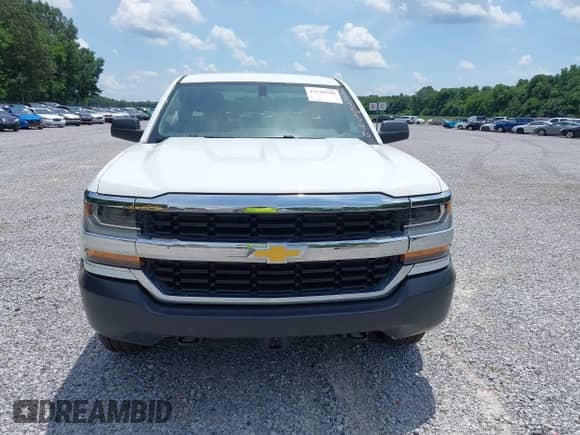 2019 Chevrolet Silverado 1500 Work Truck z VIN 2GCVKNECXK1105765, wystawiony jako IAAI lot #42530346 z przebiegiem 122 165 mil mil oraz . Historia ofert i sprzedaży dostępna na DreamBid. Obrazek 12.
