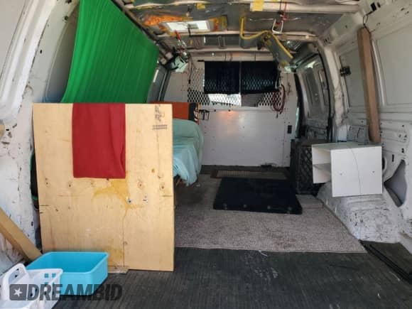 2006 Ford Econoline Cargo with VIN 1FTSS34SX6HB00228, listed as a Copart auction lot 59707475 with 246,099 mi miles and Clean title. Bid and sale history available at DreamBid. Image 11.
