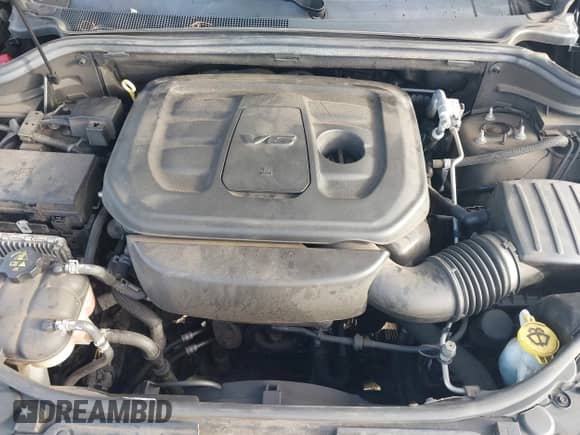 2020 Jeep Grand Cherokee Altitude z VIN 1C4RJFAG2LC132201, wystawiony jako IAAI lot #43442394 z przebiegiem 110 984 mil mil oraz . Historia ofert i sprzedaży dostępna na DreamBid. Obrazek 10.