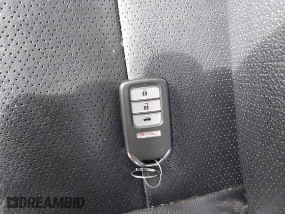 2014 Honda Accord EX-L with VIN 1HGCR2F86EA216126, listed as a IAAI auction lot 43322648 with 135,671 mi miles and . Bid and sale history available at DreamBid. Image 11.