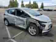 2023 Chevrolet Bolt EV 1LT z VIN 1G1FW6S08P4140575, wystawiony jako Copart lot #76200533 z przebiegiem 7 164 mil mil oraz . Historia ofert i sprzedaży dostępna na DreamBid. Obrazek 4.