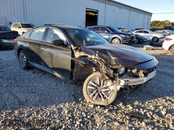2019 Honda Accord EX z VIN 1HGCV3F40KA015980, wystawiony jako Copart lot #85078295 z przebiegiem 70 620 mil mil oraz Szkoda całkowita • Salvage title. Historia ofert i sprzedaży dostępna na DreamBid. Obrazek 4.